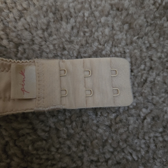Nude colored Victoria's Secret Bra - Picture 2 of 6